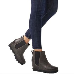 Sorel Joan of Arctic Wedge II Chelsea Boots